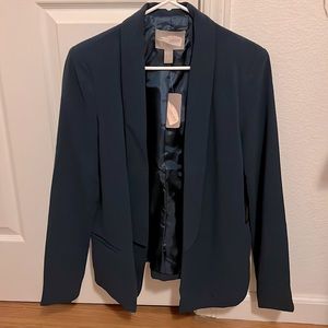 Navy blue light blazer from Forever 21. Size M. New with tags!